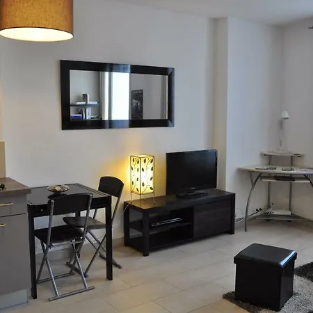 Apartmán Proche Du Port *